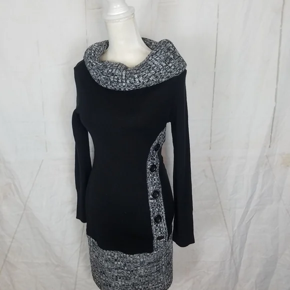 Venus Cowl neckline sweater dress - Picture 8 of 13